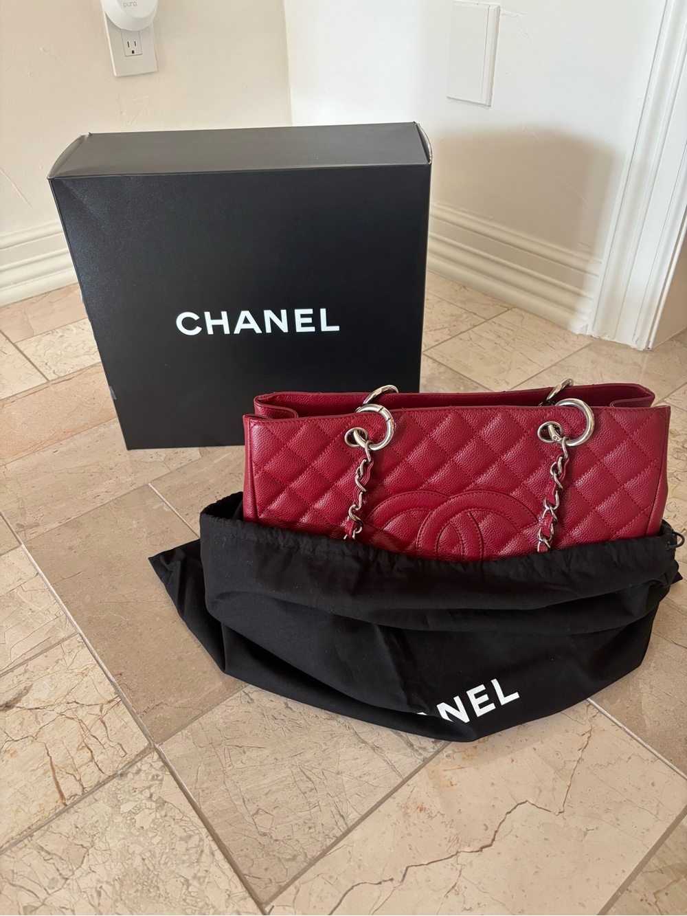 CHANEL Quilted Caviar Grand ShoppingTote in Burgundy Red